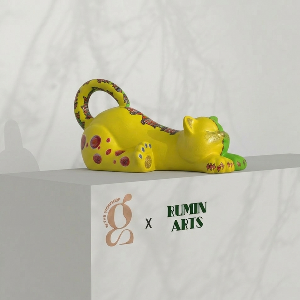 Yellow Cat - Rumin Arts Collection