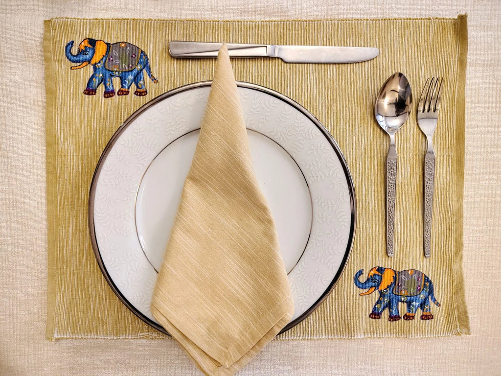 Hand Painted Dining Table yellow Mat & Napkin set