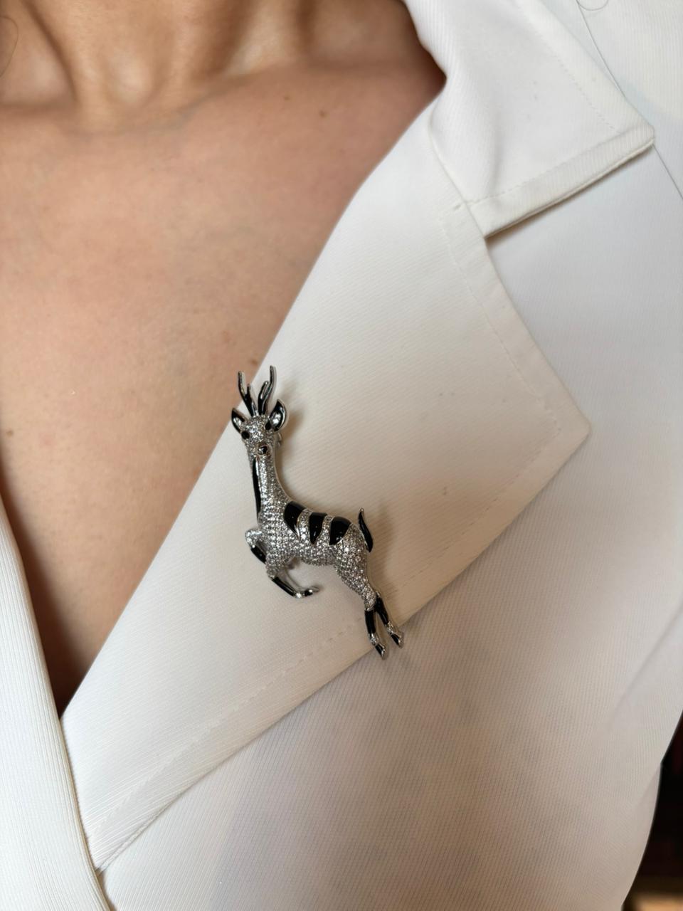 Silver Sovereign Brooch